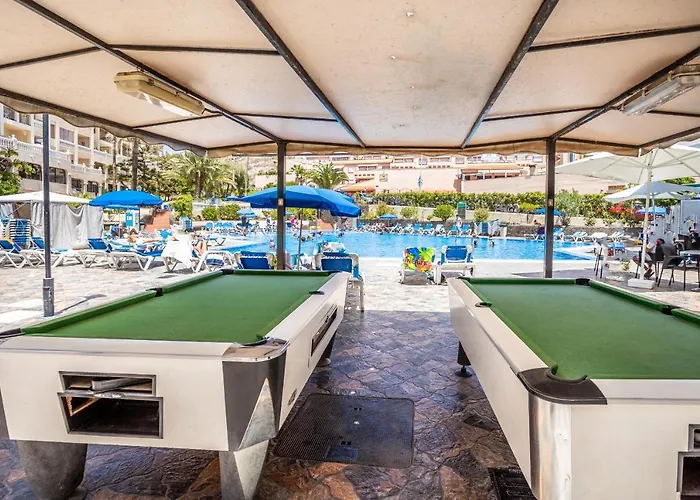 Castle Harbour Luxury Family Heated Pool By Lovetenerife * Los Cristianos (Tenerife)