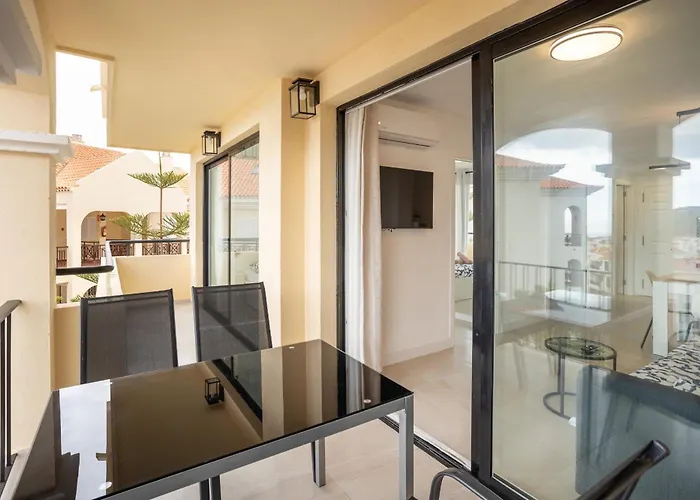 Appartement Castle Harbour Luxury Family Heated Pool By Lovetenerife Los Cristianos (Tenerife)