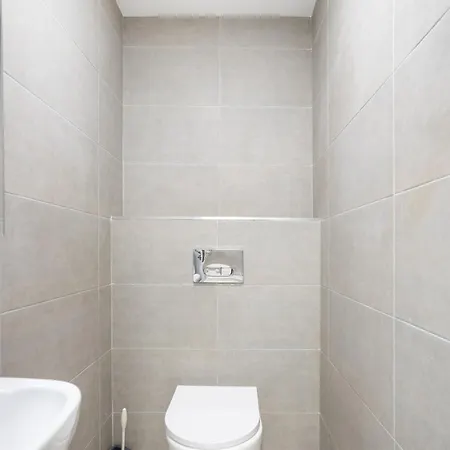 Apartamento Castle Harbour Luxury Family Heated Pool By Lovetenerife Los Cristianos (Tenerife)